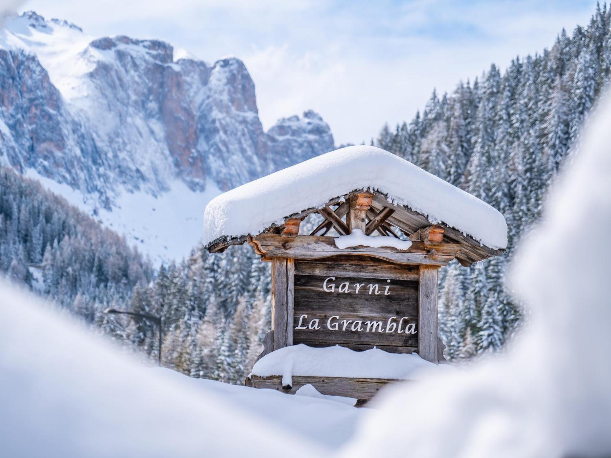 Garni La Grambla Hotel Selva di Val Gardena Kültér fotó