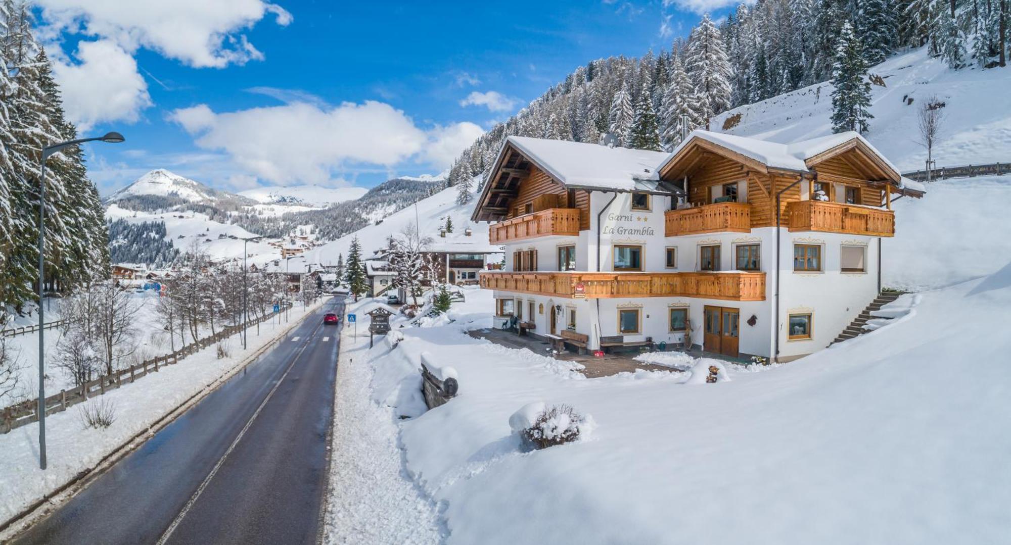 Garni La Grambla Hotel Selva di Val Gardena Kültér fotó