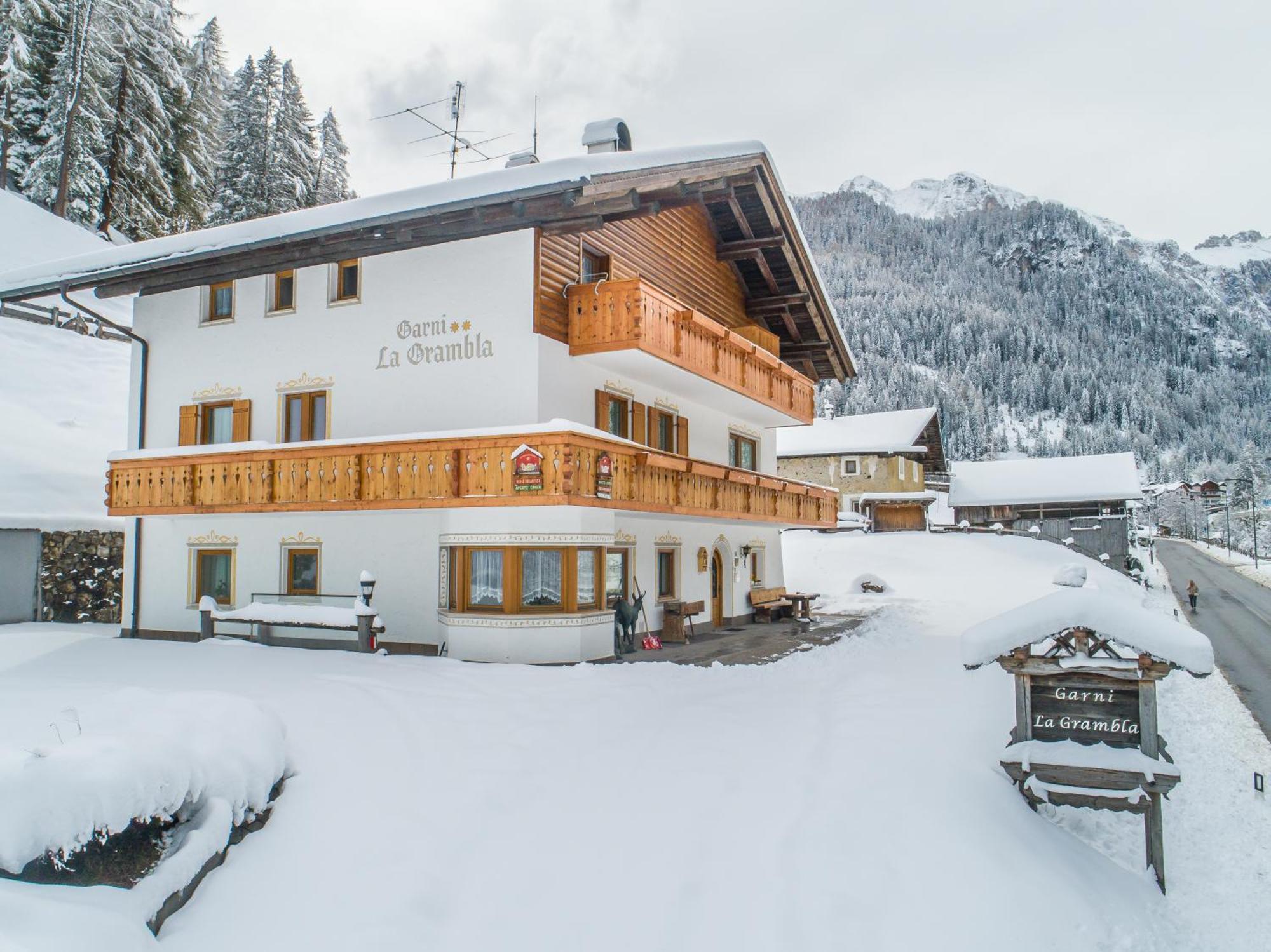 Garni La Grambla Hotel Selva di Val Gardena Kültér fotó