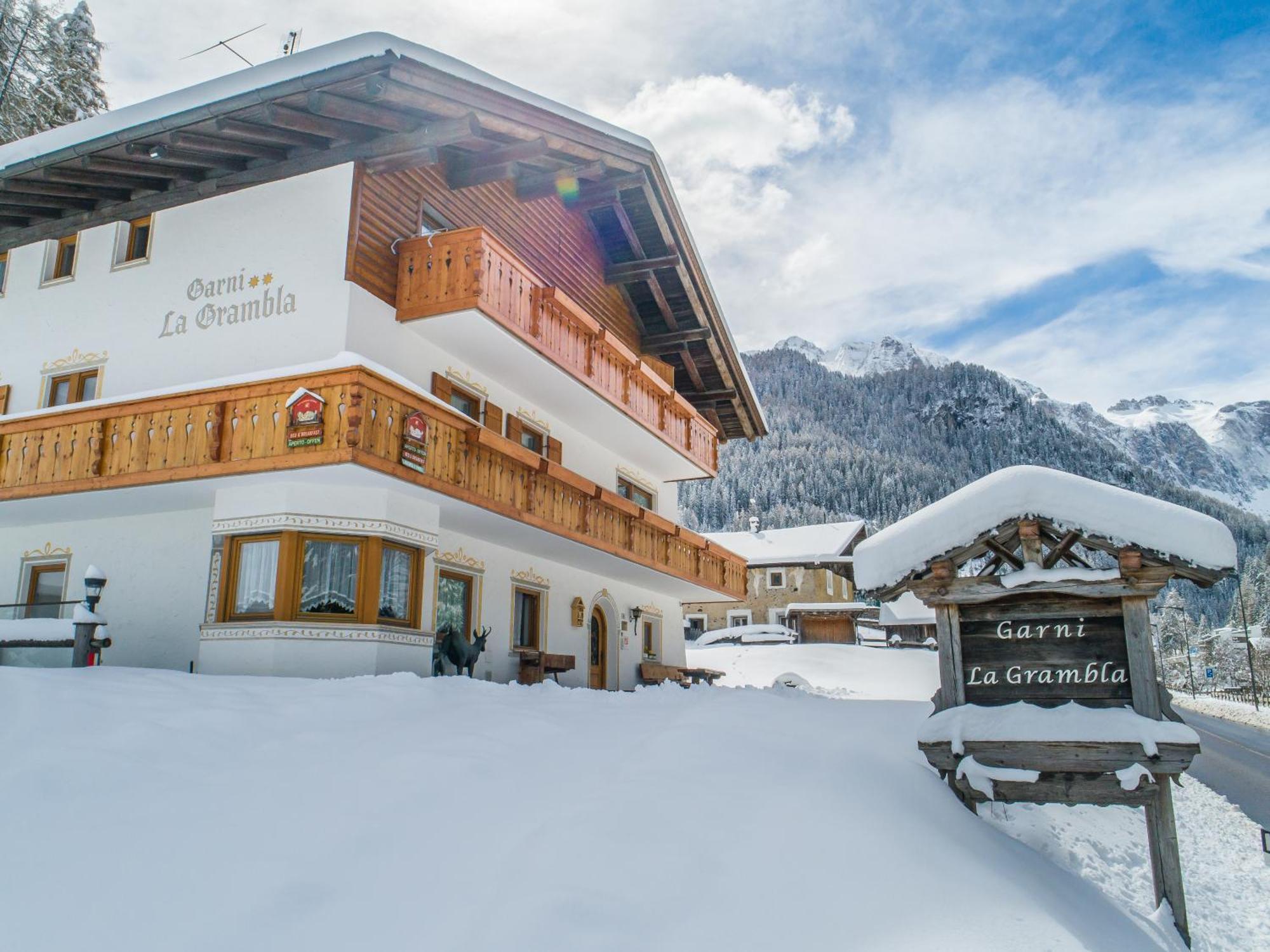 Garni La Grambla Hotel Selva di Val Gardena Kültér fotó