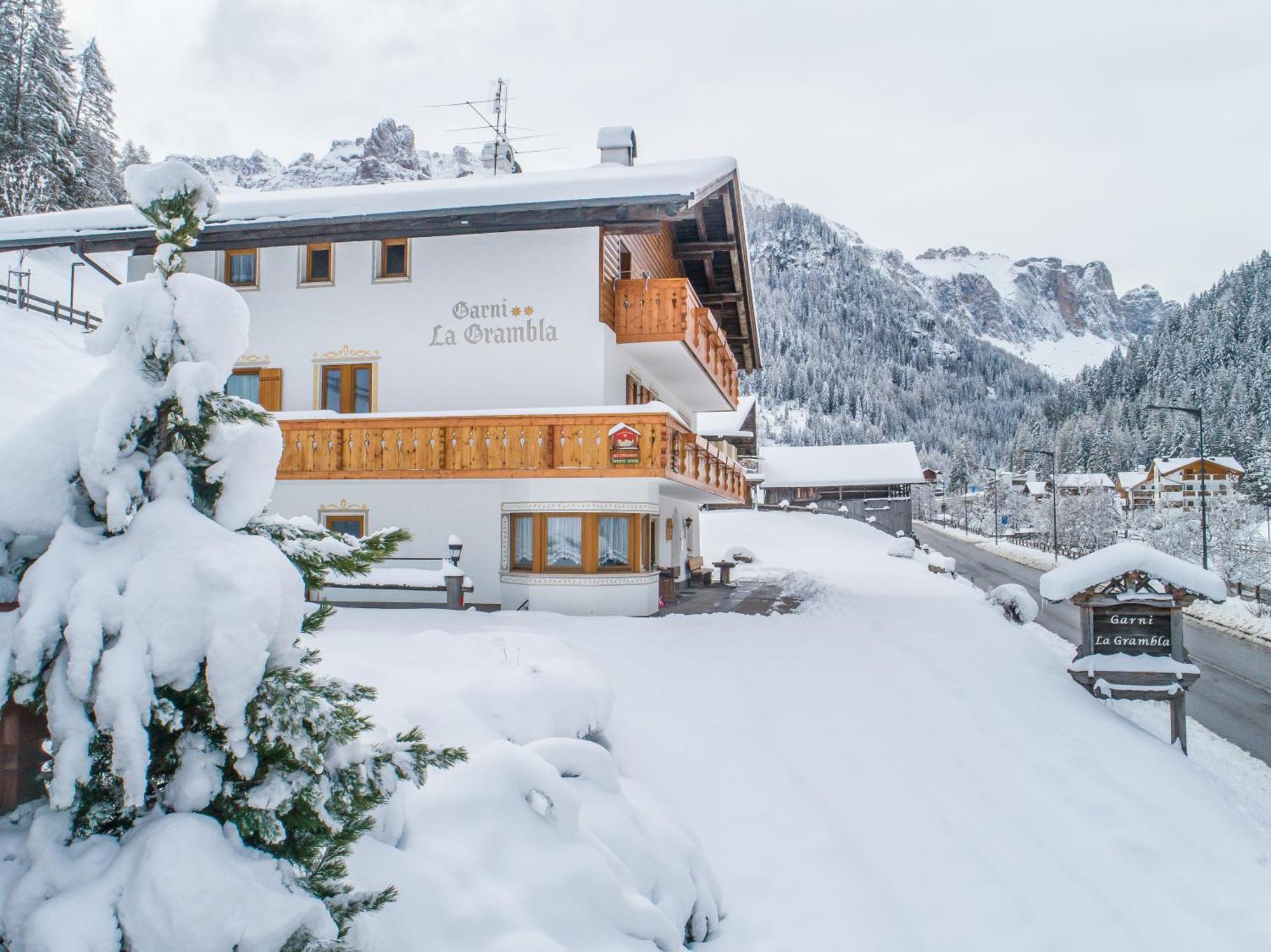 Garni La Grambla Hotel Selva di Val Gardena Kültér fotó