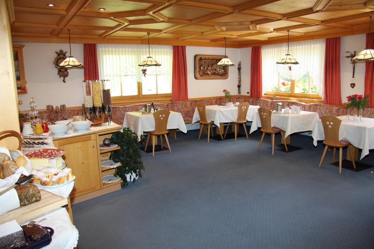 Garni La Grambla Hotel Selva di Val Gardena Kültér fotó